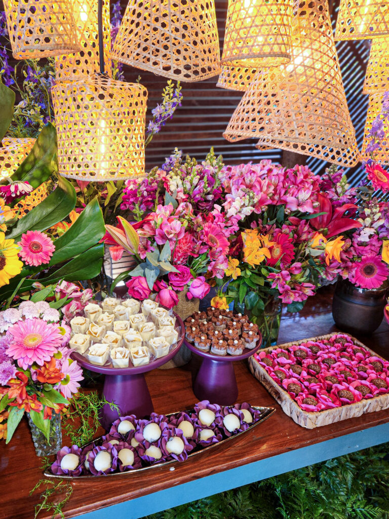 Decoração de Casamento Tropical Chic